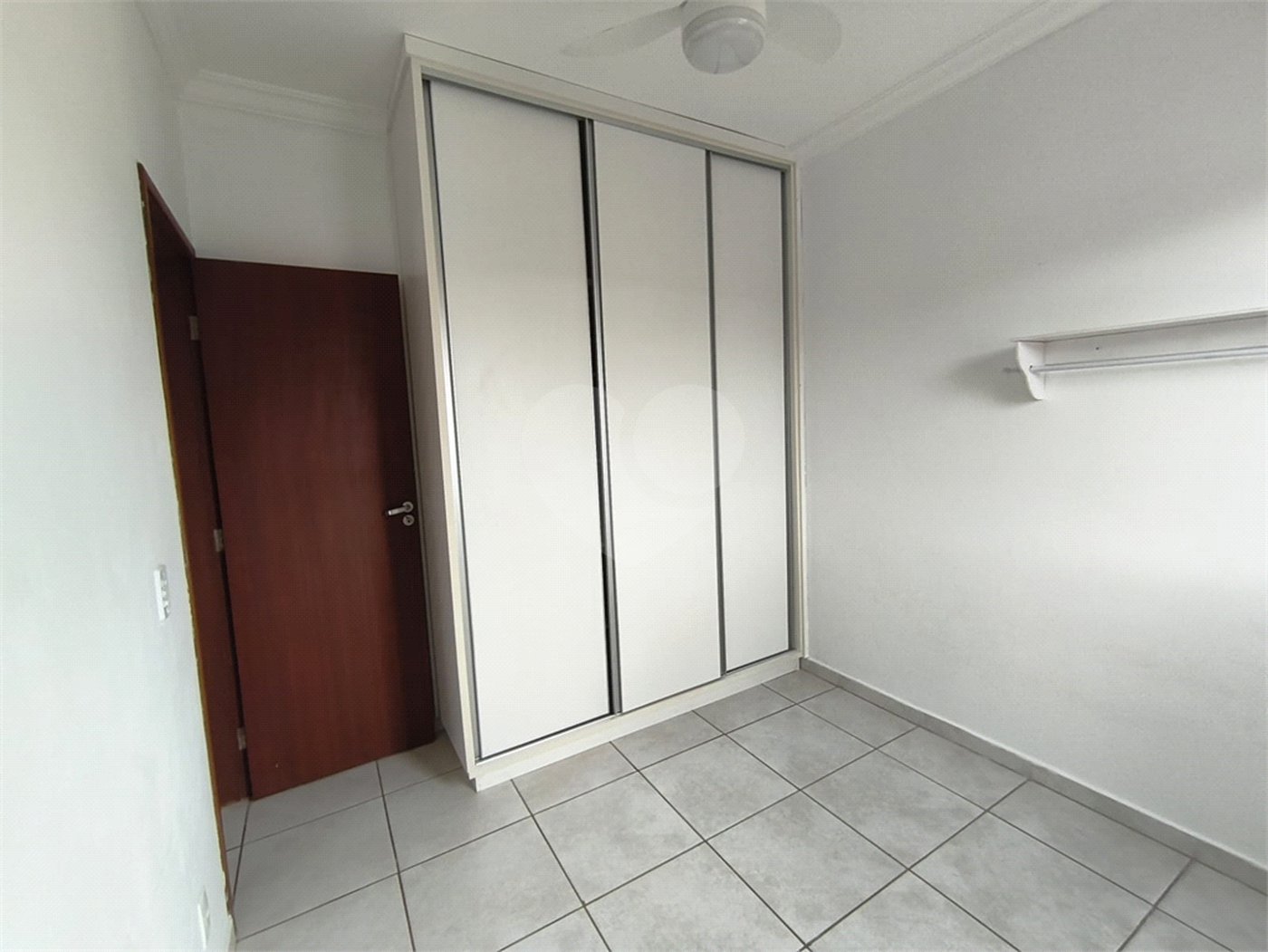Apartamento à venda com 2 quartos em Vila Olho D'agua, Itapetininga, SP