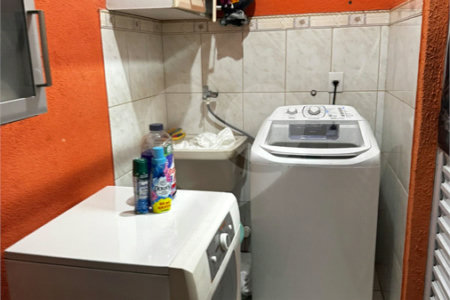 Sobrado à venda com 3 quartos, sendo 1 suíte,  em Parque Ipê, São Paulo, SP