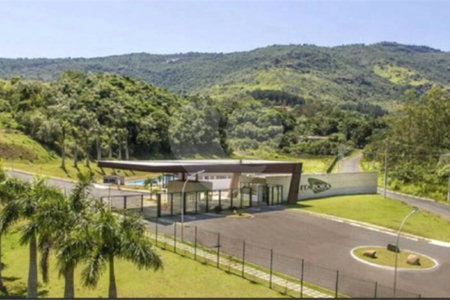 Terreno à venda no condomínio Itaporã, Atibaia - SP