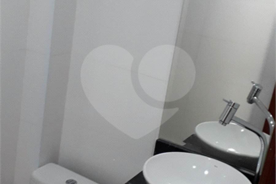 Casa à venda com 3 quartos, sendo 1 suíte, no condomínio Barbará Ii, São Paulo - SP