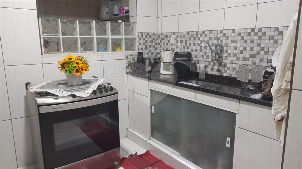 Casa de Vila à venda com 3 quartos, sendo 1 suíte, em Realengo, Rio de Janeiro, RJ