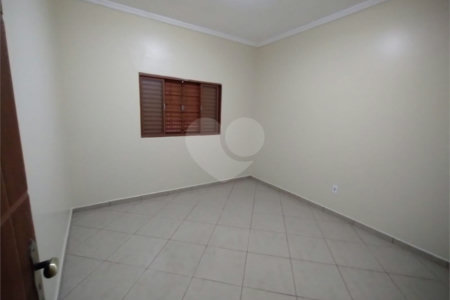 Casa à venda com 3 quartos, sendo 1 suíte,  em Parque Atenas do Sul, Itapetininga, SP