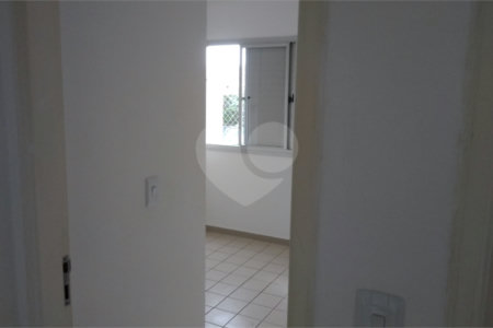 Apartamento à venda com 2 quartos em Jardim Ismênia, São José dos Campos, SP
