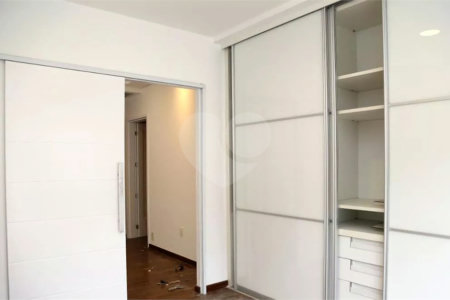 Casa à venda com 4 suítes no condomínio Residencial Morumbi, São Paulo - SP