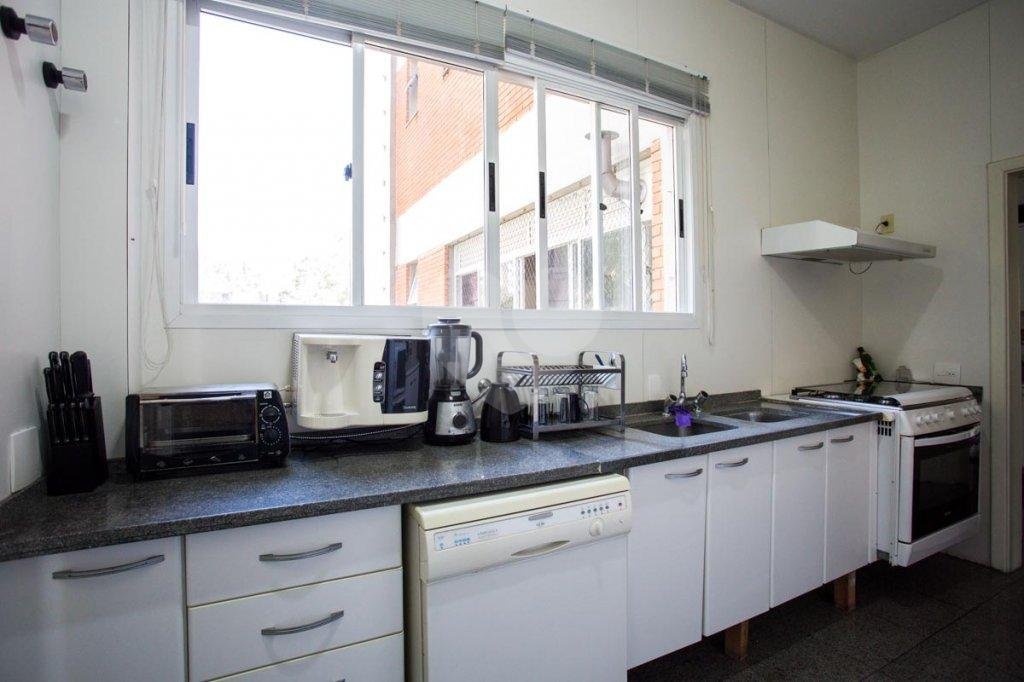 Apartamento à venda com 4 suítes em Jardim Fonte do Morumbi, São Paulo, SP