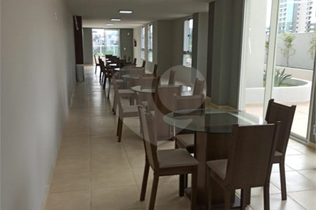 Apartamento à venda com 2 quartos em Vila Oliveira, Mogi das Cruzes, SP
