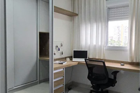 Apartamento à venda com 2 quartos, sendo 1 suíte,  em Vila Andrade, São Paulo, SP