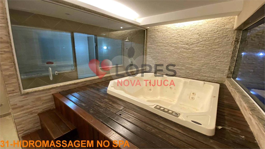 Cobertura à venda com 4 quartos, sendo 1 suíte, em Tijuca, Rio de Janeiro, RJ