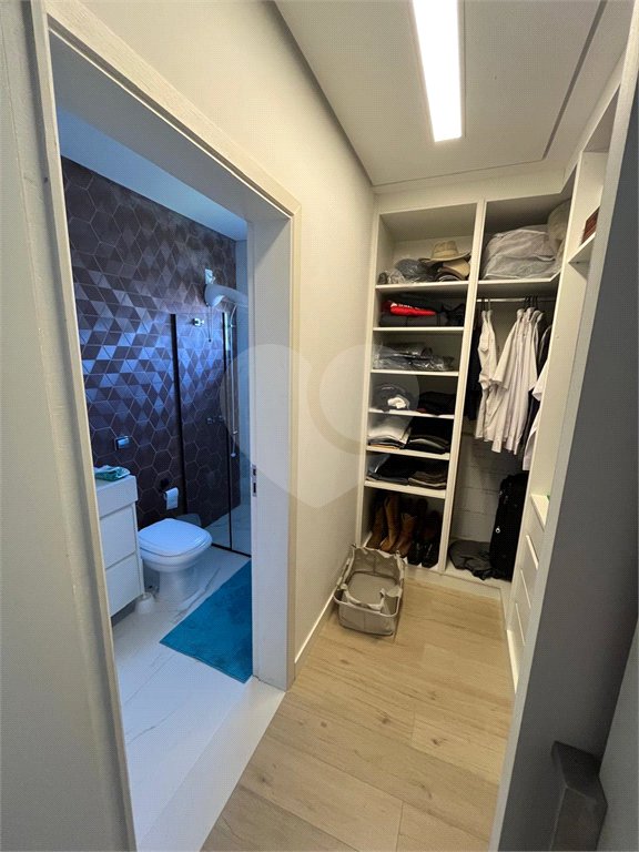 Casa à venda com 3 suítes no condomínio Vila Hipica Ii, Vinhedo - SP