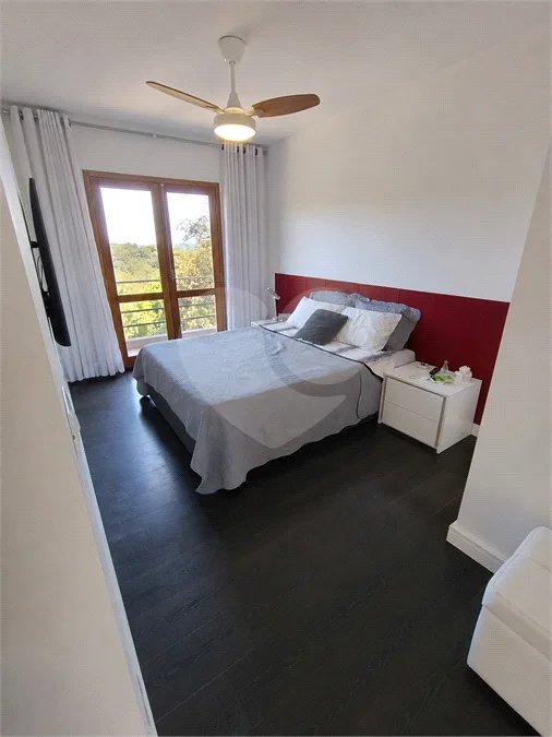 Casa à venda ou para alugar com 3 quartos, sendo 1 suíte, no condomínio Alpes da Cantareira, Mairiporã - SP