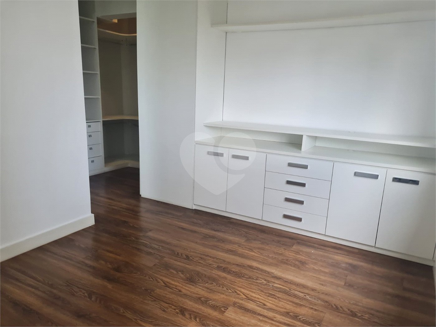Apartamento à venda com 2 quartos, sendo 1 suíte, em Parque Reboucas, São Paulo, SP