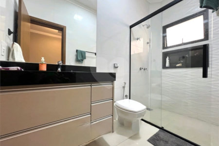 Casa à venda com 3 suítes no condomínio Praça dos Pássaros, Ribeirão Preto - SP