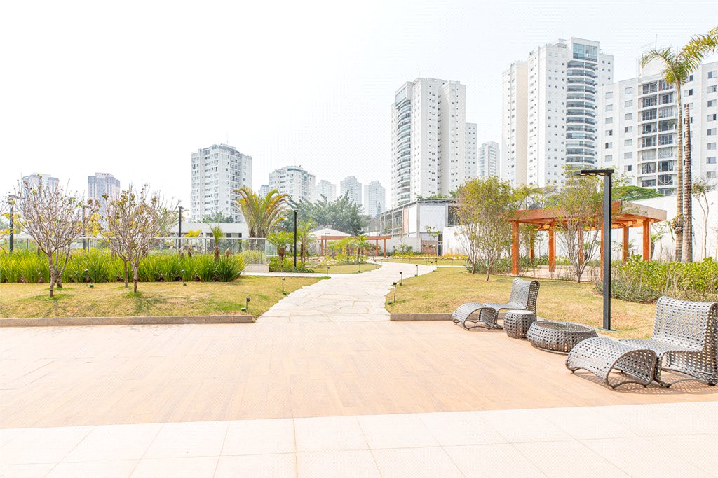 Apartamento à venda com 3 suítes em Jardim Marajoara, São Paulo, SP
