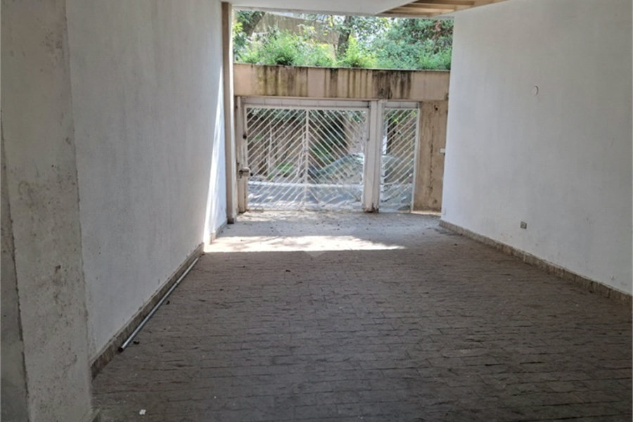 Casa à venda com 4 quartos, sendo 3 suítes, em Jardim São Bento, São Paulo, SP