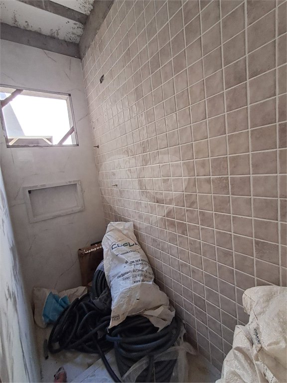 Sobrado à venda com 3 quartos, sendo 1 suíte,  em Vila Laís, São Paulo, SP