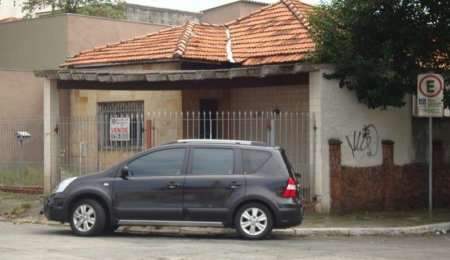 Casa Térrea à venda com 3 quartos em Vila Cordeiro, São Paulo, SP