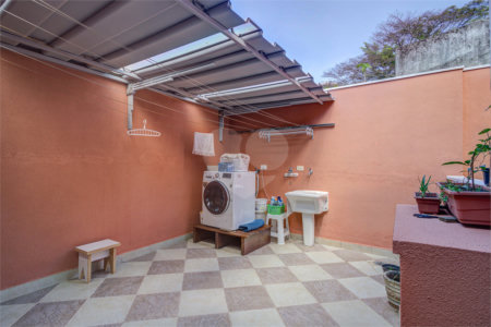 Sobrado à venda com 3 quartos em Alto da Boa Vista, São Paulo, SP