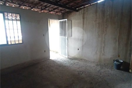 Casa à venda com 3 quartos em Campo Grande, Rio de Janeiro, RJ