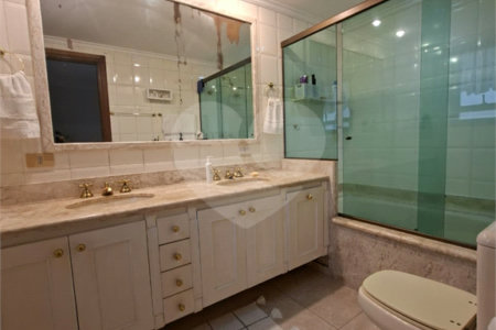 Cobertura à venda com 4 quartos, sendo 3 suítes,  em Vila Progredior, São Paulo, SP