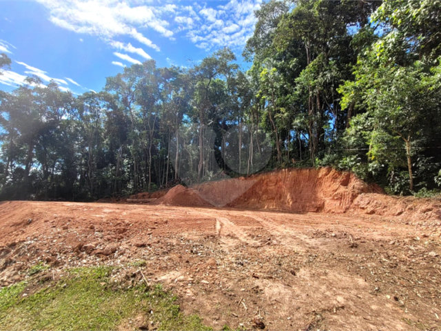 Terreno à venda no condomínio Cantareira, Mairiporã - SP