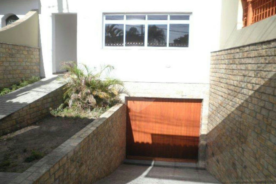 Sobrado à venda com 3 quartos, sendo 1 suíte, em Vila Isolina Mazzei, São Paulo, SP