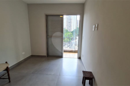 Apartamento para alugar com 2 quartos, sendo 1 suíte,  em Vila Andrade, São Paulo, SP