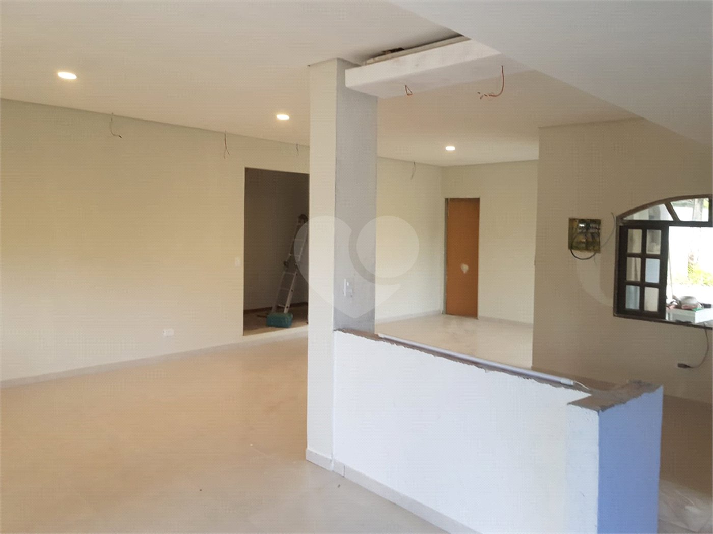 Chácara à venda com 4 quartos, sendo 1 suíte, no Centro, Biritiba-mirim, SP