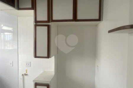 Apartamento à venda com 3 quartos em Vila Leonor, Guarulhos, SP