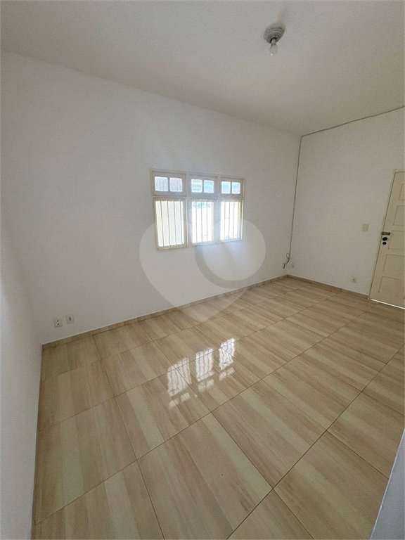 Casa Térrea à venda com 2 quartos em Jardim América, Poá, SP
