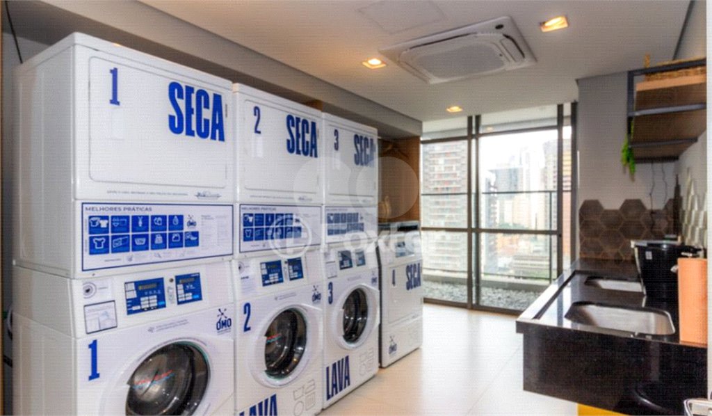 Studio à venda com 2 suítes em Jardim das Acácias, São Paulo, SP