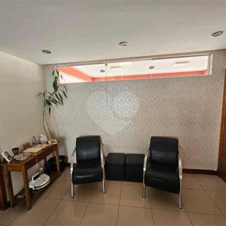 Casa à venda com 4 quartos, sendo 2 suítes,  no condomínio Jd Portugal, Sorocaba - SP
