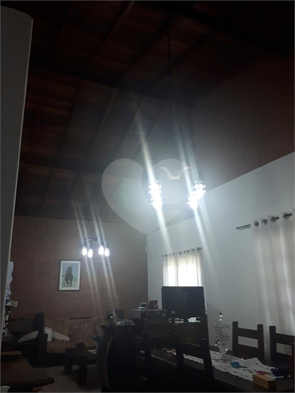 Chácara à venda com 4 quartos, sendo 2 suítes, em Serra da Cantareira, Mairiporã, SP