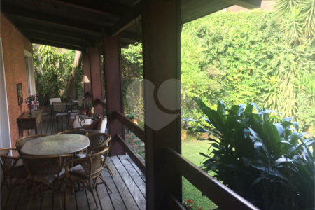 Casa à venda ou para alugar com 4 quartos, sendo 2 suítes, em Jardim Guedala, São Paulo, SP