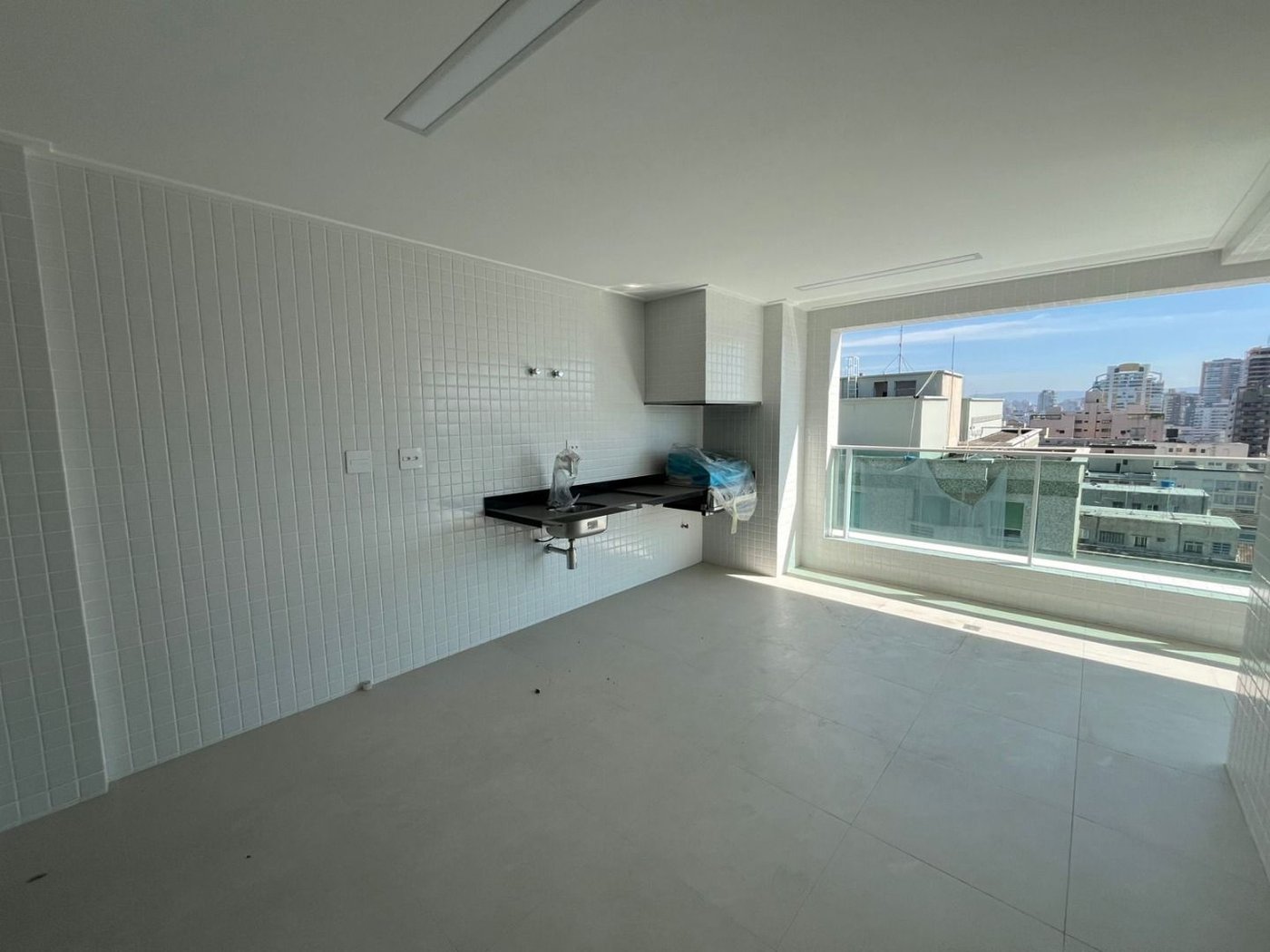 Apartamento com 3 dormitórios à venda, 170 m² por R$ 2.490.000,00 - Aparecida - Santos/SP