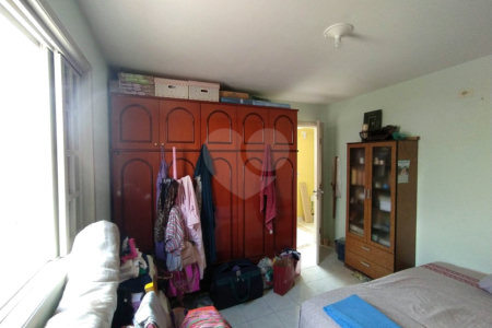 Casa à venda com 6 quartos, sendo 2 suítes, em Chora Menino, São Paulo, SP