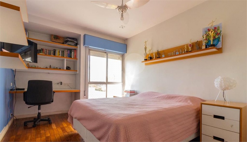 Apartamento à venda com 4 quartos, sendo 1 suíte,  em Cidade Monções, São Paulo, SP