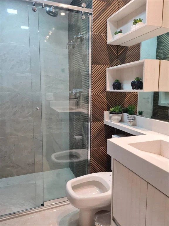 Apartamento à venda com 3 quartos, sendo 1 suíte, em Vila Anastácio, São Paulo, SP