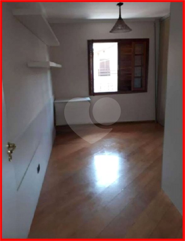 Sobrado à venda com 3 suítes em Lar São Paulo, São Paulo, SP