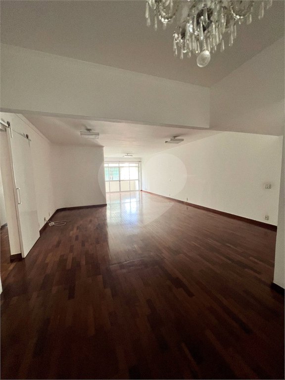 Apartamento à venda com 3 quartos, sendo 1 suíte, em Perdizes, São Paulo, SP