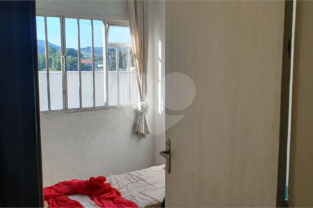 Casa Térrea à venda com 4 quartos, sendo 1 suíte, em Vila Albertina, São Paulo, SP