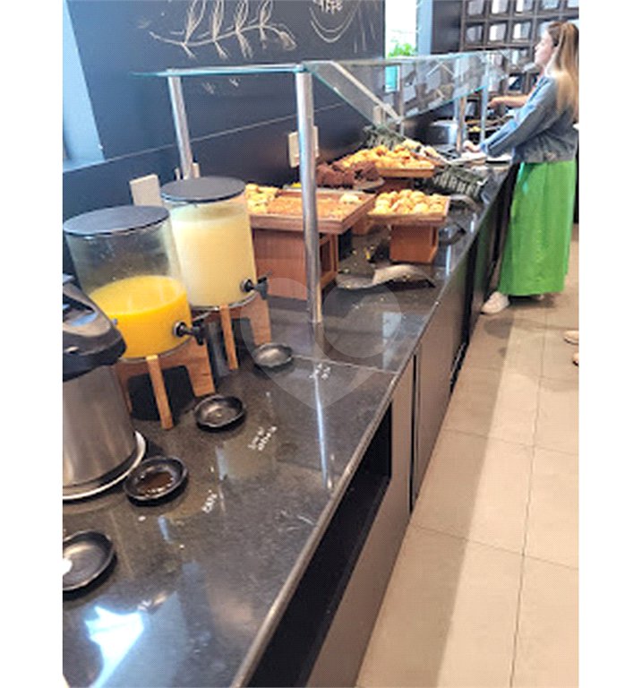 Flat à venda com 1 suíte no Centro, São Paulo, SP