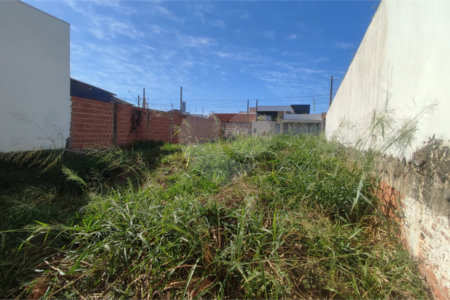 Terreno à venda no bairro Jardim Embaré, em São Carlos/SP