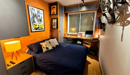 Apartamento à venda com 1 suíte em Vila Uberabinha, São Paulo, SP