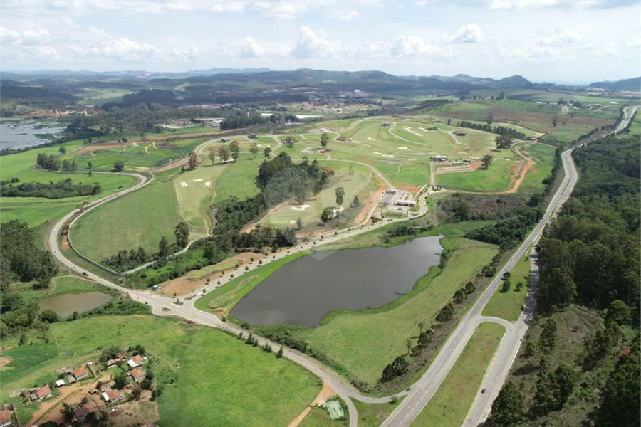 Terreno alto padrão à venda em Condomínio Serras Altas Poços de Caldas MG