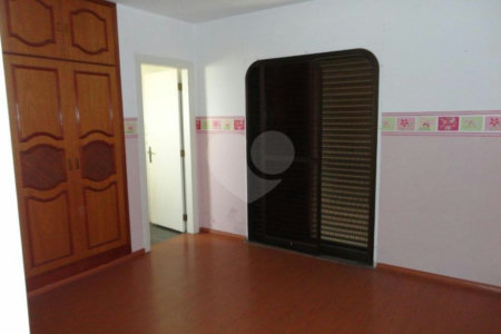 APARTAMENTO PARA VENDA OU LOCAÇÃO COM 6 DORMITÓRIOS ALTO PADRÃO