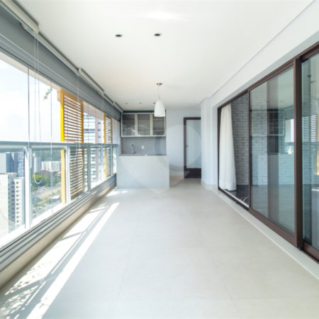 Apartamento à venda com 3 suítes em Brooklin, São Paulo, SP