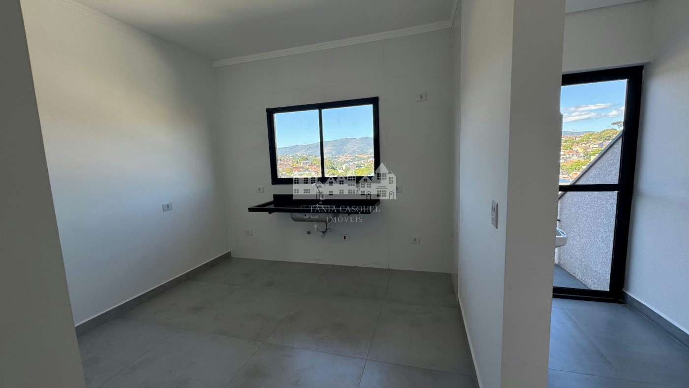 Casa à Venda no Jardim Imperial – Vista para a Pedra Grande, Atibaia/SP