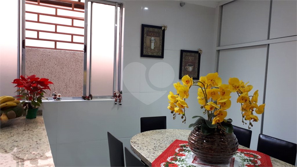 Sobrado à venda com 6 quartos, sendo 2 suítes,  em Limão, São Paulo, SP
