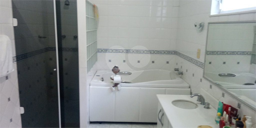 Casa à venda com 6 quartos, sendo 3 suítes, em Vila Isabel, Rio de Janeiro, RJ