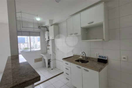 Apartamento para alugar com 2 quartos, sendo 1 suíte,  em Vila Mogilar, Mogi das Cruzes, SP
